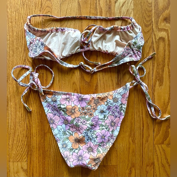 Minkpink Bikini Top + Bottom đź‘™ - Picture 5 of 6